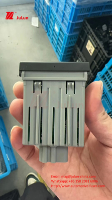 Ford Truck BC45-13A350-BA Truck Push-Button Hazard Switch Σύγχρονος διακόπτης έκτακτης ανάγκης 299.HY1S0893790-3k000FZ