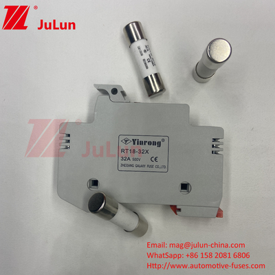 PV-30 CE TUV 10*38mm Dc 6A 8A 10A 12A 15A 20A 25A 32A PV Ηλιακή ασφάλεια Dc 1000V με θήκη ασφαλείας