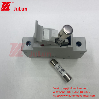 Επαγγελματικό εργοστάσιο BYPV-18 1pole 16a 1000v Dc Din Rail Fuse Holder με 1500v Dc Fuse για ηλιακή ενέργεια
