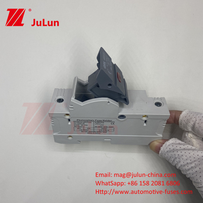 Προστατευτικό πιστοποιημένο DIN Rail Solar Fuse Holder για ηλιακά πάνελ RT18 AC Fuses Fast Blow Ceramic 22x58