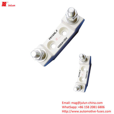 UL Standard Bipolar Automotive Spare Parts Plastic Housing Fuse / Fuse Holder Καθορισμένη τάση 125V