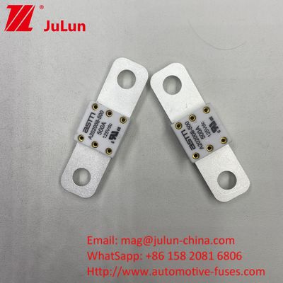 Σωλήνες μπαταρίας αυτοκινήτου M8 150A 125VDC 20KA