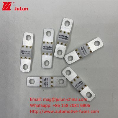 Μέθοδος τοποθέτησης βρόγχου βρόγχου 200A 125VDC κεραμικές ασφάλειες οχημάτων υψηλού ρεύματος για προστασία από βραχυκύκλωμα