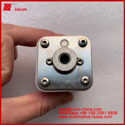 RSZ307-01 Τετράγωνο Κηραμικό J4P-N 315A 750VDC 50KA Φορτιστές Σύρματα Αυτοκινητοβιομηχανικές συσκευές Εξοπλισμός Τύπος σύνδεσης μπουλτών