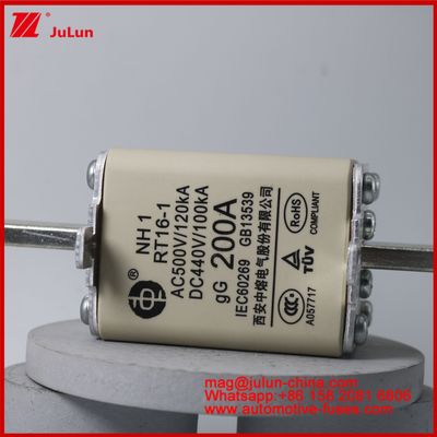 NH1 RT16-1 200A AC500V 120KA DC 440V 100KA Αυτοκινητοβιομηχανία Κεραμικά αυτοσυσσωρευτές Βέλος για EV / HEV οχήματα μικρού μεγέθους Μεγάλο ονομαστικό ρεύμα προστασία από βραχυκύκλωμα