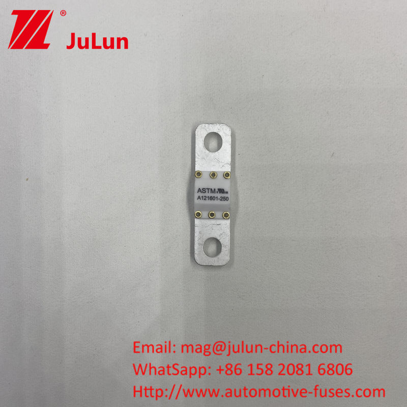 Α121601-50A ASTM 125VDC Διορισμός τάσης Φυτοδέτες λεπίδων αυτοκινήτων για αυτοκινητοβιομηχανία και απόδοση