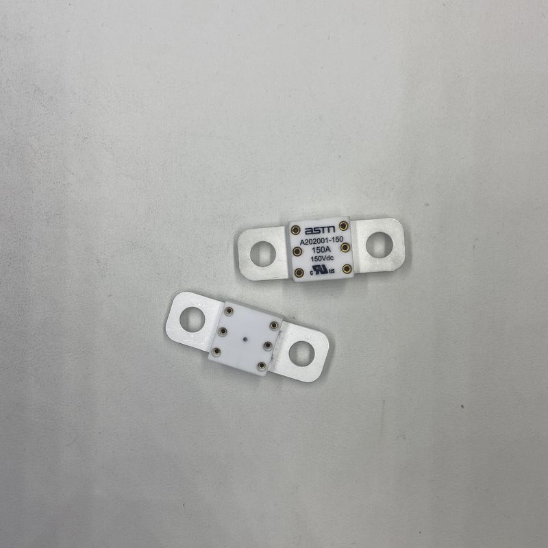 Προστασία 350A 150VDC Μικροδιαμετρικές κεραμικές ασφάλειες αυτοκινήτων Μεγάλο ονομαστικό ρεύμα Συνιστώμενη σφιχτή ροπή 11-13N·m