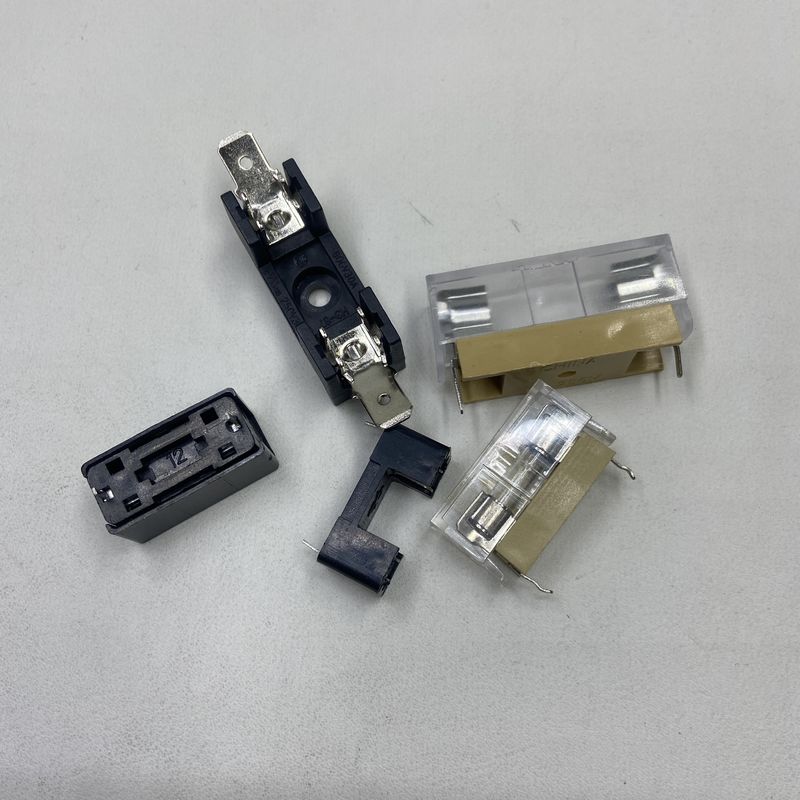 Κρατητής ασφάλειας PCB Σχεδιασμένος για 5*20mm 6*30mm Κηραμική εγκατάσταση σε πλακέτα PCB